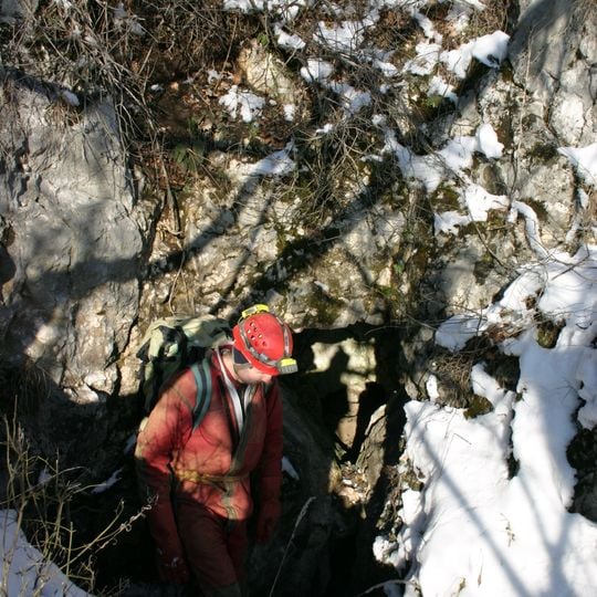 Remete-hegyi No 13 Cave