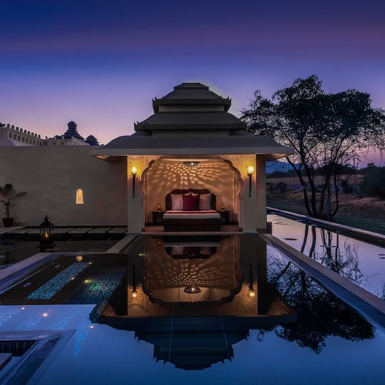 Evolve Back, Hampi