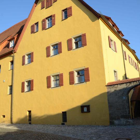 Dr.-Martin-Luther-Straße 6a