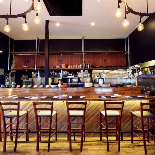 Paco Honmachi Dining