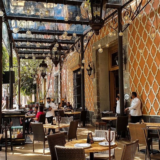 Restaurante Saks