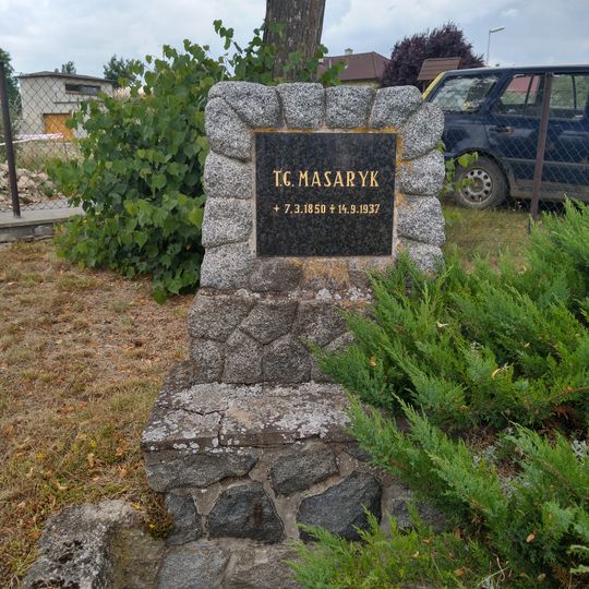 Pomník T. G. Masaryka v Mokrovratech