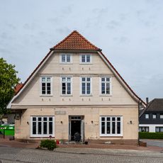 Wohnhaus Engelbergplatz 1