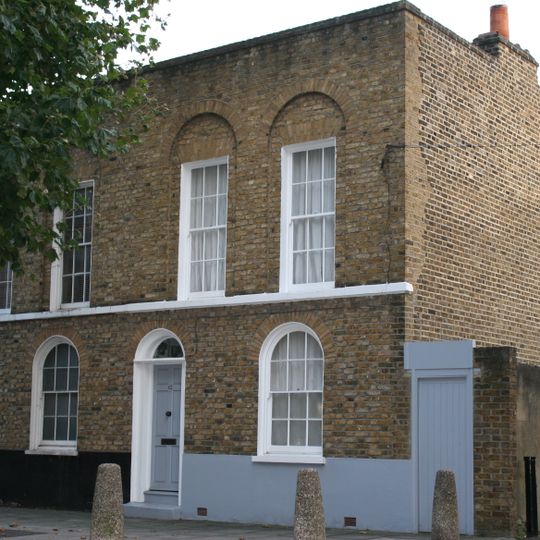 62 And 64, Clark Street E1