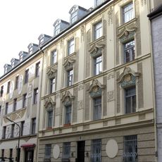 Untere Grasstraße 4