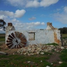 Perry's Paddock, Cottage & Stables