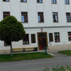 Pamětní desky obětem I. světové války na bývalé radnici v Radnicích